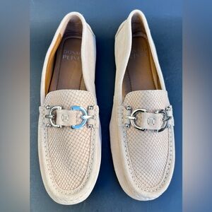 DONALD PLINER Rayna Suede Comfortable Loafer In Sand Women’s Size 6 US NEW